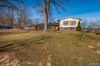 2131 Oakshire Farm, Unincorporated, MO 63084