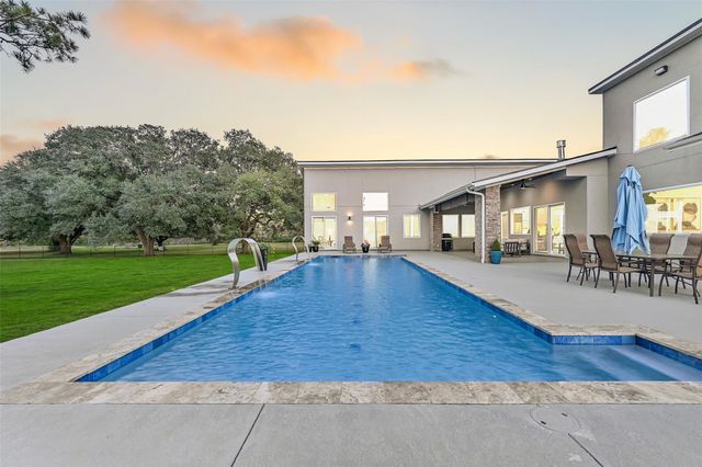 7627 Scott Avenue, Manvel, TX 77578