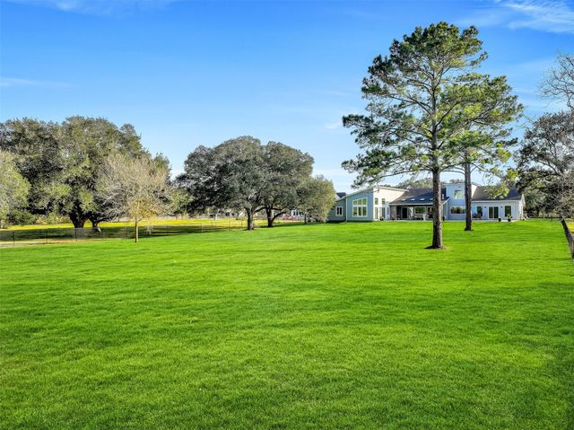 7627 Scott Avenue, Manvel, TX 77578