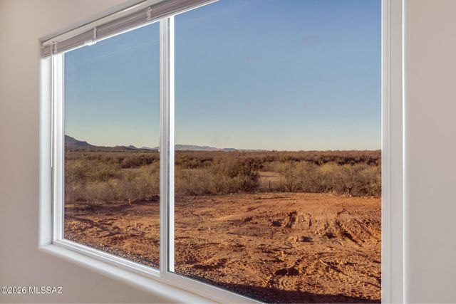 24 Camino Olympia, Rio Rico, AZ 85648