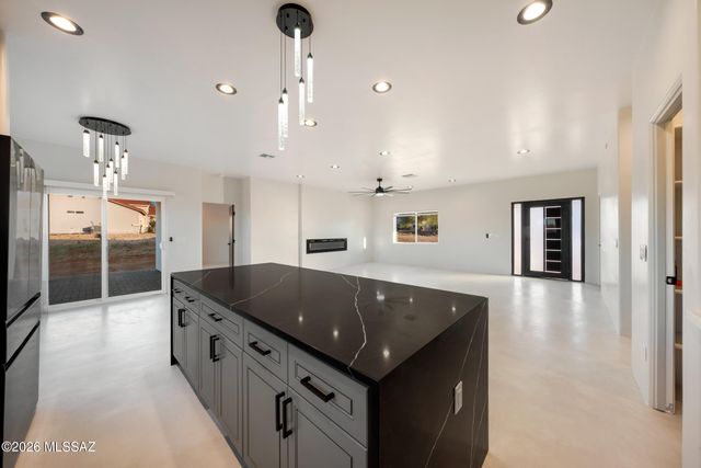 24 Camino Olympia, Rio Rico, AZ 85648