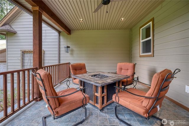 1427 McKenzie Way, Point Roberts, WA 98281