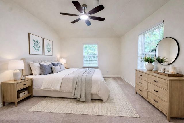 322 Green Leaf Street, Huntsville, TX 77340