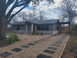 1513 Cloverleaf DR, Austin, TX 78723