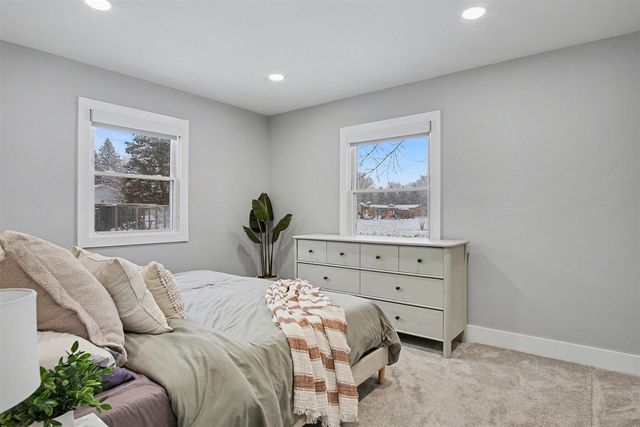 14634 Washington Street, Marne, MI 49435