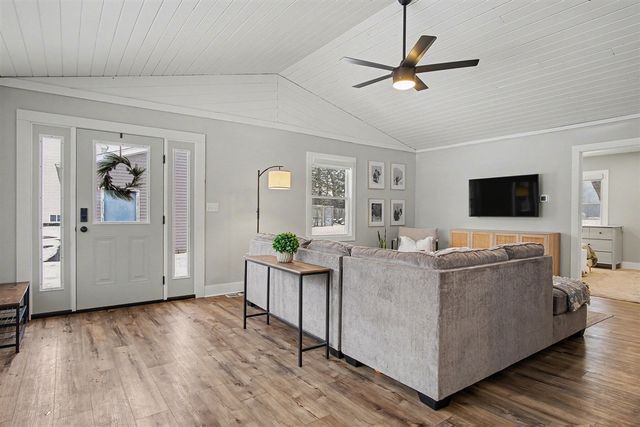 14634 Washington Street, Marne, MI 49435