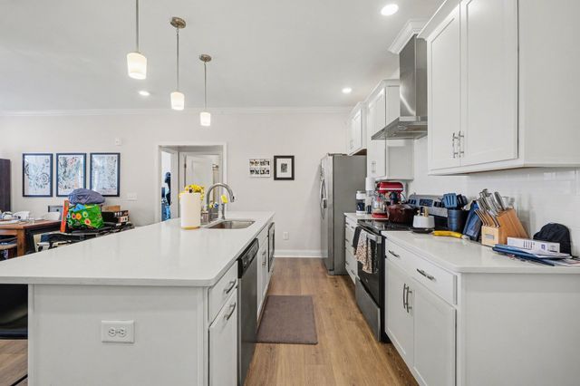 828 Goswell Dr Unit 102, Nolensville, TN 37135