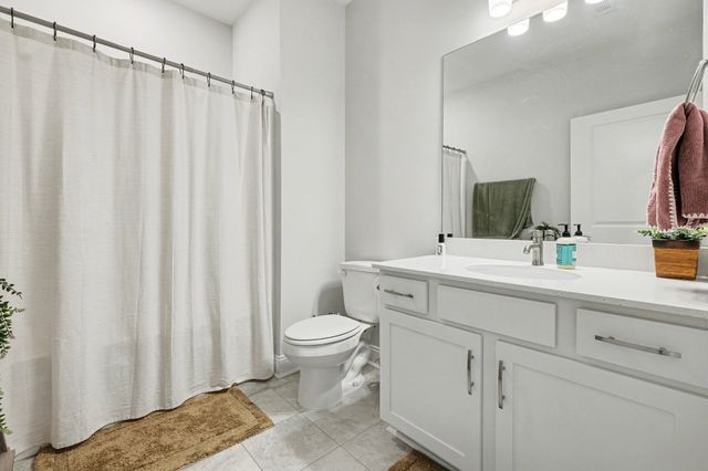 828 Goswell Dr Unit 102, Nolensville, TN 37135