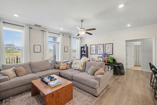828 Goswell Dr Unit 102, Nolensville, TN 37135