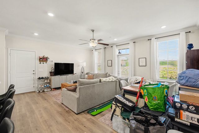 828 Goswell Dr Unit 102, Nolensville, TN 37135