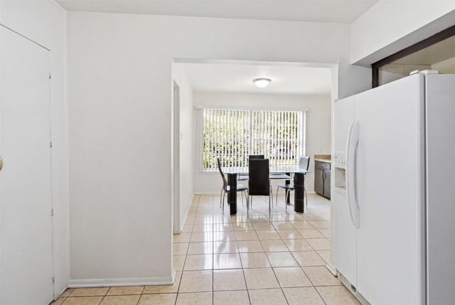 6632 Emhouse Street, Dallas, TX 75232