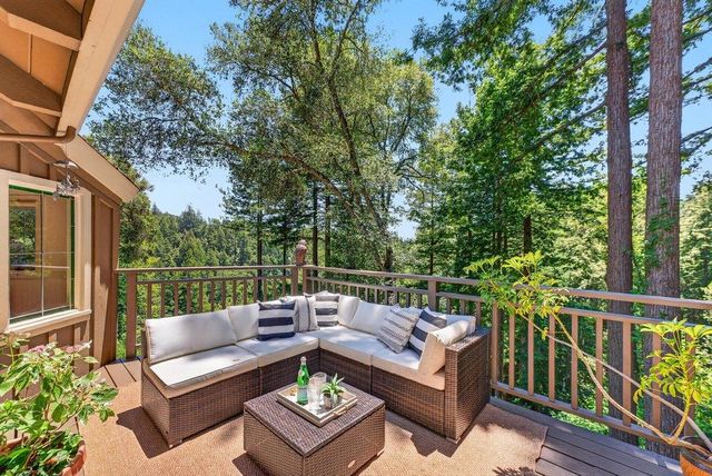 2030 Sparrow Valley Road, Aptos, CA 95003