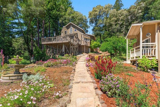 2030 Sparrow Valley Road, Aptos, CA 95003