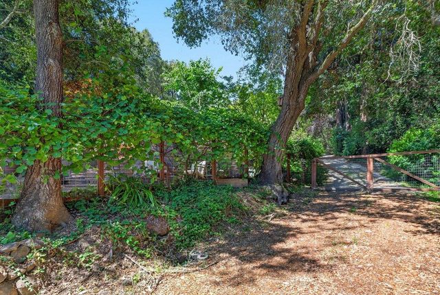 2030 Sparrow Valley Road, Aptos, CA 95003