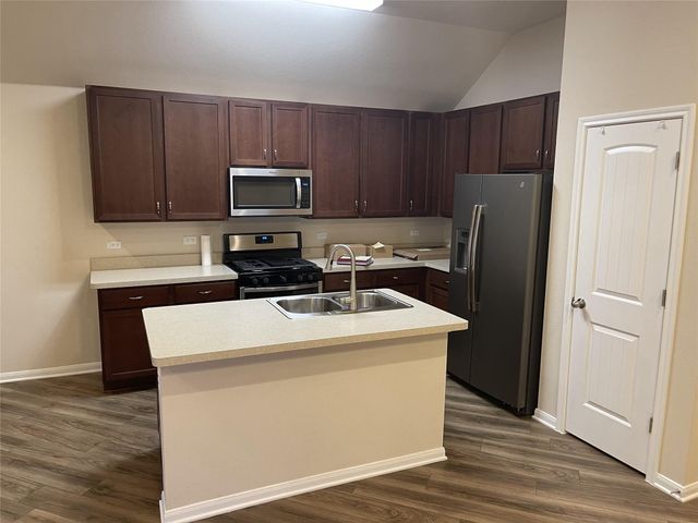 108 Lasino DR, Georgetown, TX 78626