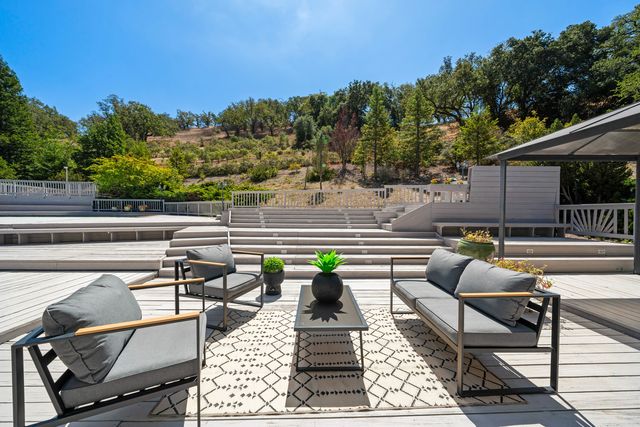 190 Silver Pine Lane, Danville, CA 94506