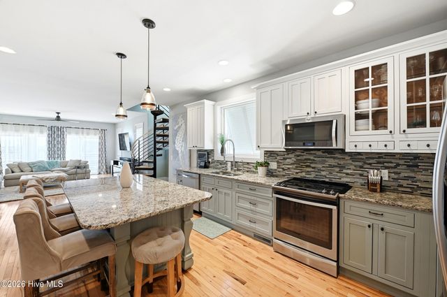 302 Alabama Avenue Unit 2, Carolina Beach, NC 28428