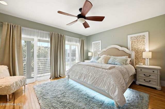 302 Alabama Avenue Unit 2, Carolina Beach, NC 28428