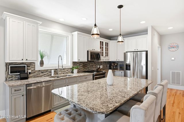 302 Alabama Avenue Unit 2, Carolina Beach, NC 28428