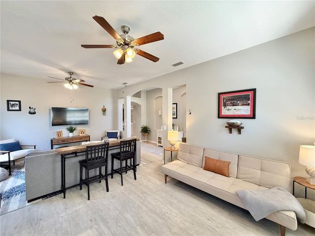 408 DELWOOD BRECK STREET, Ruskin, FL 33570