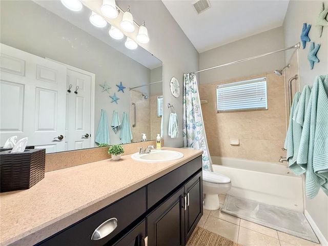 408 DELWOOD BRECK STREET, Ruskin, FL 33570