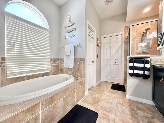408 DELWOOD BRECK STREET, Ruskin, FL 33570