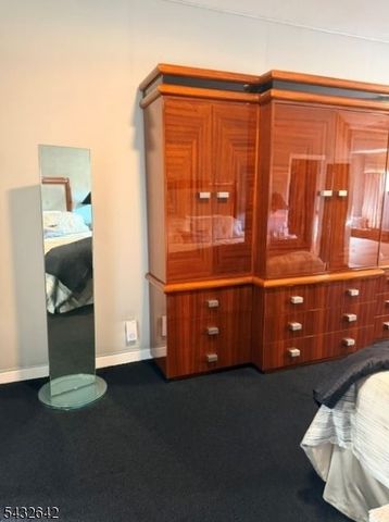 32 Robinhood Dr 32, Mountain Lakes Boro, NJ 07046