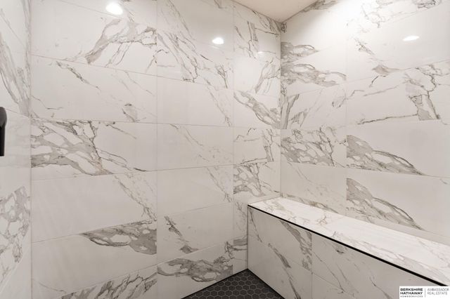 3432 N 206th Street, Omaha, NE 68022