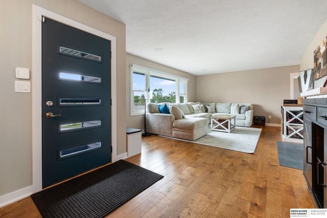 3432 N 206th Street, Omaha, NE 68022