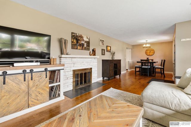 3432 N 206th Street, Omaha, NE 68022