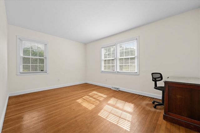 5002 Corinth Drive, Seneca, SC 29672