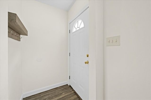 5002 Corinth Drive, Seneca, SC 29672