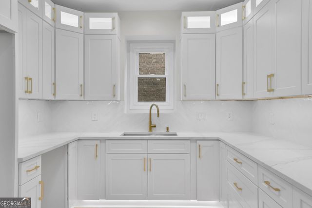 3 Highland Park Lane NE, Atlanta, GA 30306