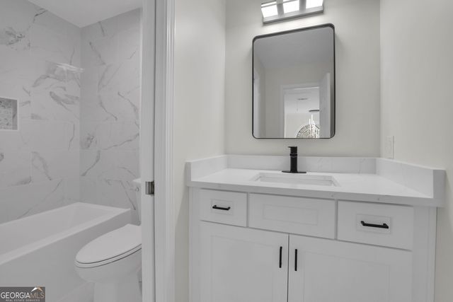 3 Highland Park Lane NE, Atlanta, GA 30306