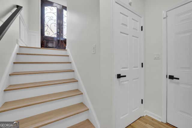 3 Highland Park Lane NE, Atlanta, GA 30306