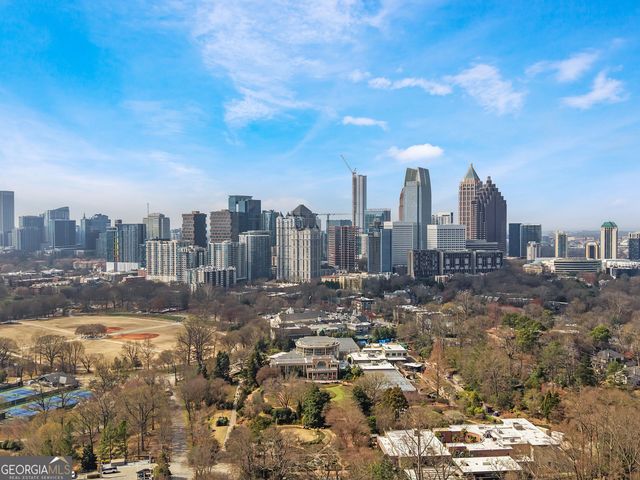 3 Highland Park Lane NE, Atlanta, GA 30306