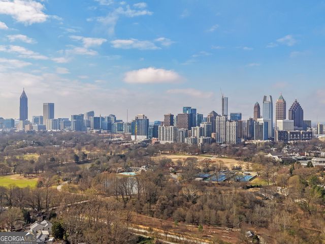 3 Highland Park Lane NE, Atlanta, GA 30306
