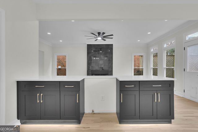 3 Highland Park Lane NE, Atlanta, GA 30306