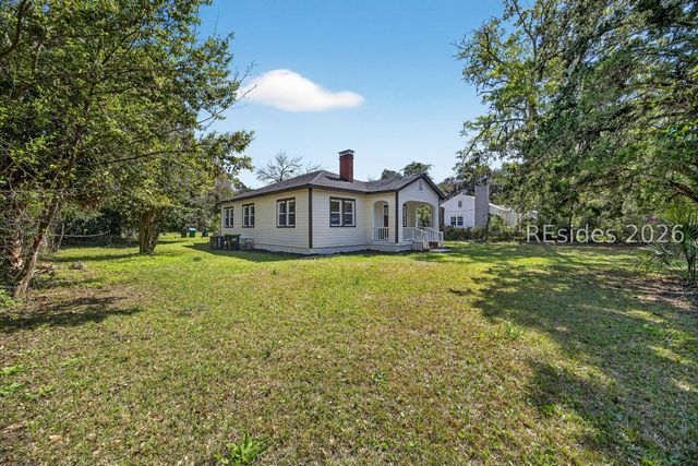 421 Meritta Ave, Beaufort, SC 29902