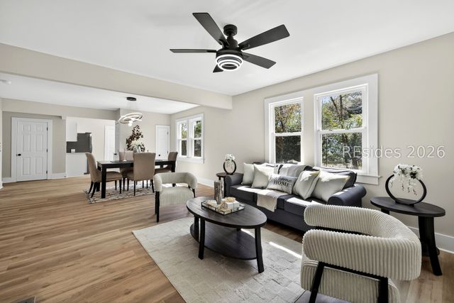 421 Meritta Ave, Beaufort, SC 29902