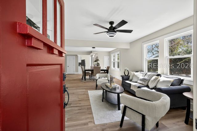 421 Meritta Ave, Beaufort, SC 29902