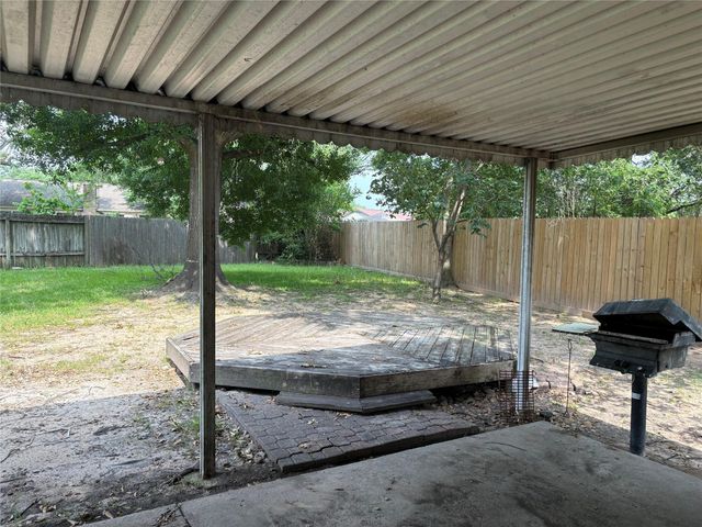 7103 Stoney River Drive, Spring, TX 77379