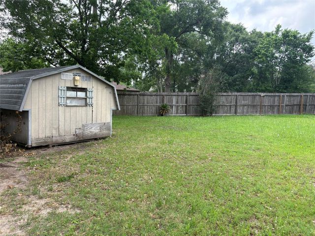 7103 Stoney River Drive, Spring, TX 77379