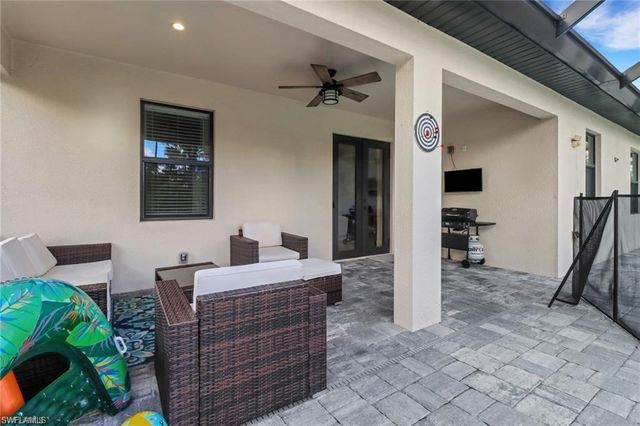 332 14th ST SE, Naples, FL 34117