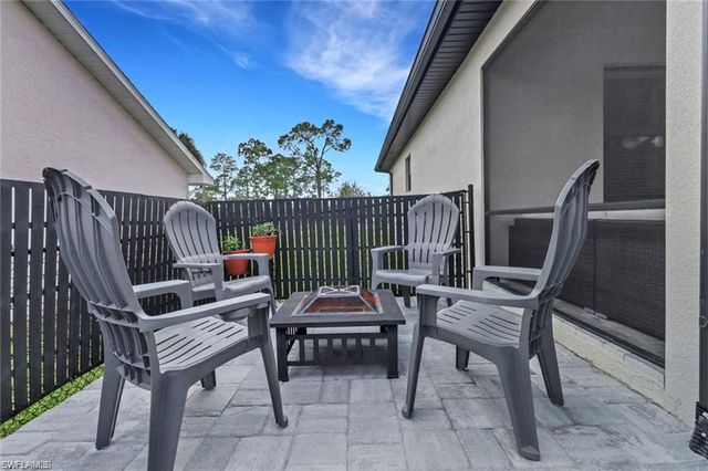 332 14th ST SE, Naples, FL 34117