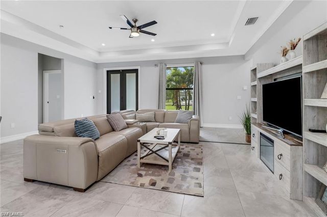 332 14th ST SE, Naples, FL 34117