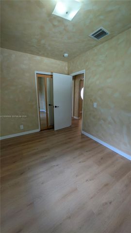 1431 NW 26th St, Miami, FL 33142