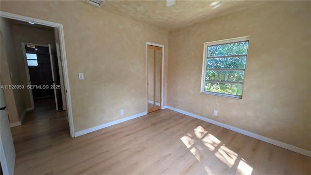 1431 NW 26th St, Miami, FL 33142