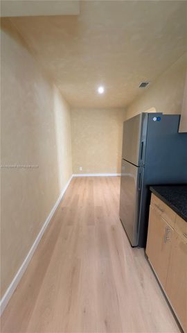 1431 NW 26th St, Miami, FL 33142