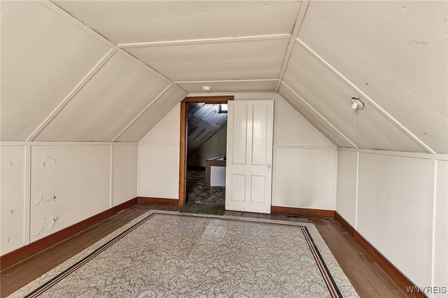 288 Vicksburg Avenue, Tonawanda, NY 14150